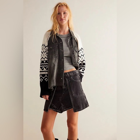 Free People Sweater Jacket Size Medium Black - Picture 10 of 11